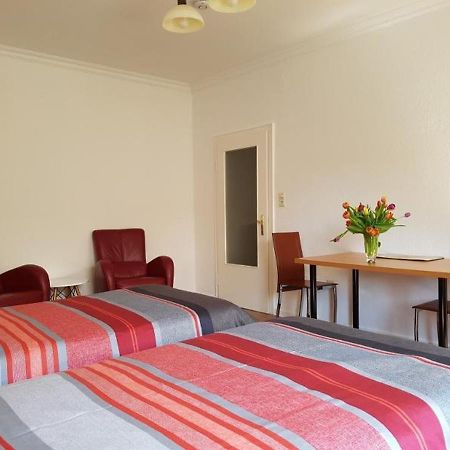 Ferienwohnung Im Zentrum Hannover City, Ruhig, Hbf- Naehe, Freie Oeffentliche Parkplaetze Zewnętrze zdjęcie